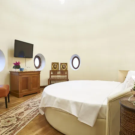 Cozy Attic Vi * Bucarest